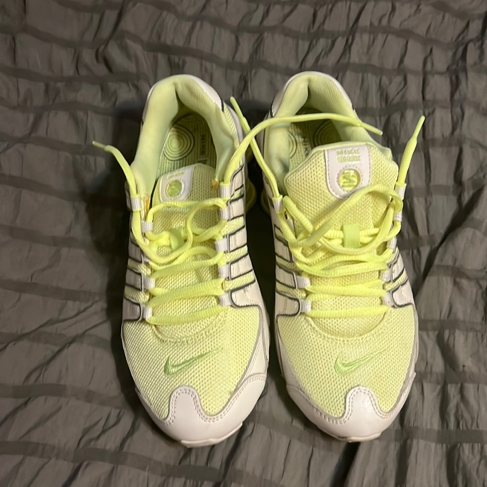 Womens Nike Shox